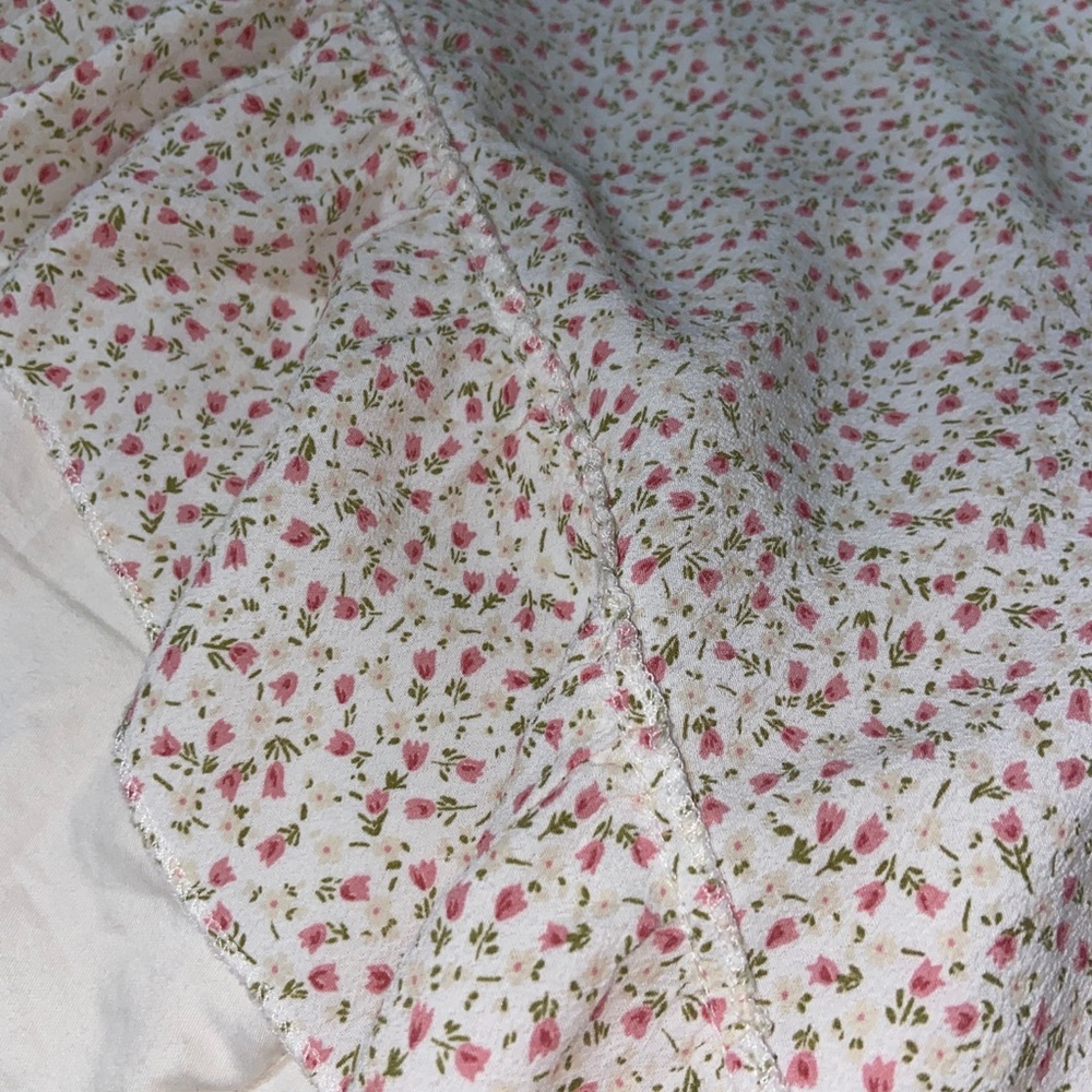 brandy melville floral silk dress - Picture 4 of 5